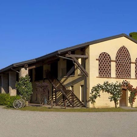 Agriturismo Cascina Marzana Hotel Pavia Esterno foto