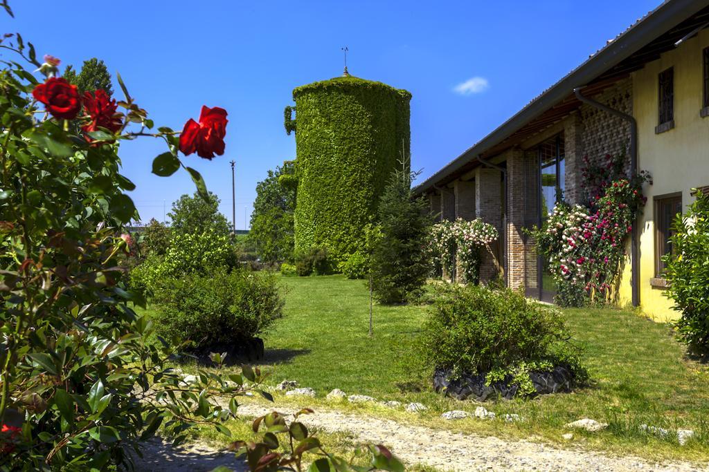 Agriturismo Cascina Marzana Hotel Pavia Esterno foto