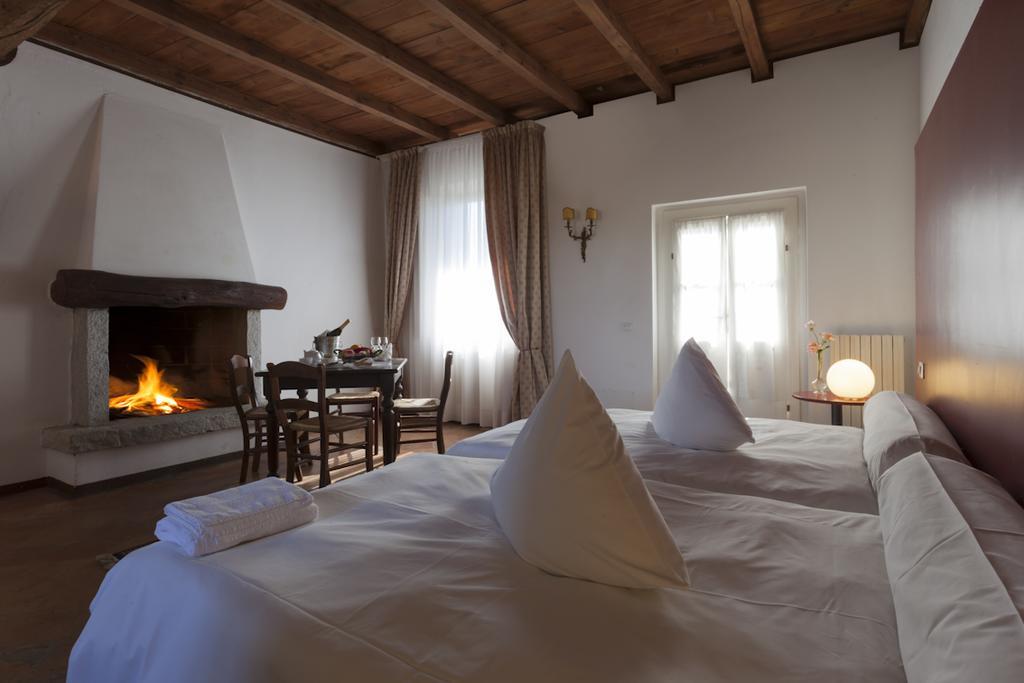 Agriturismo Cascina Marzana Hotel Pavia Esterno foto